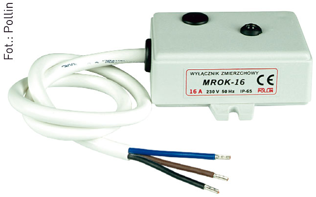 Fot. 10. MROK 16 - Automat zmierzchowy
hermetyczny Pollin  (IP65) posiada regulację progu zadziałania
wspomaganą  diodą LED.