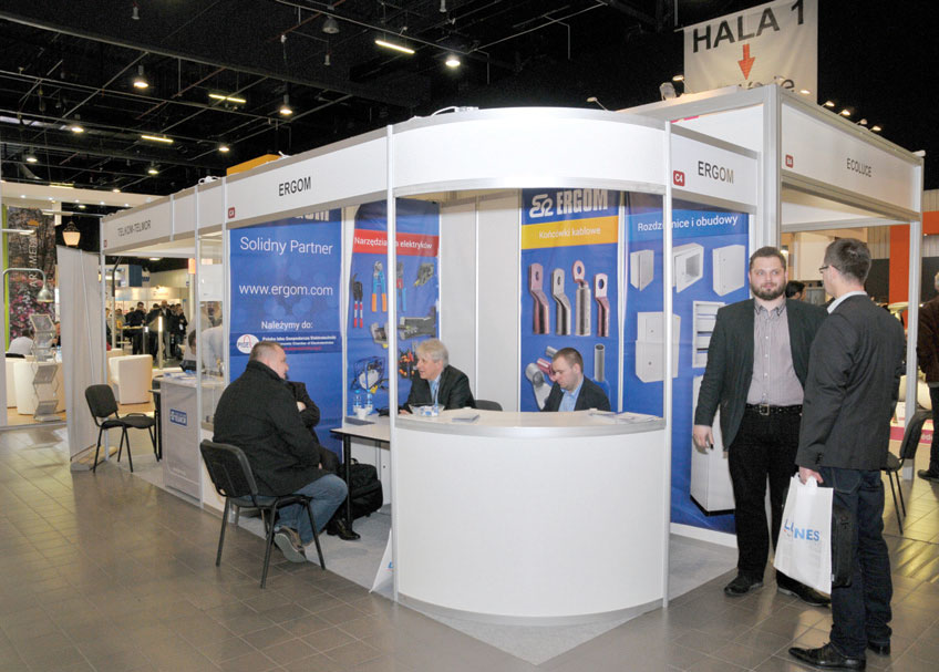 Fot. 5. Ekspozycja producenta narzędzi dla elektryków, końcówek kablowych, i akcesoriów