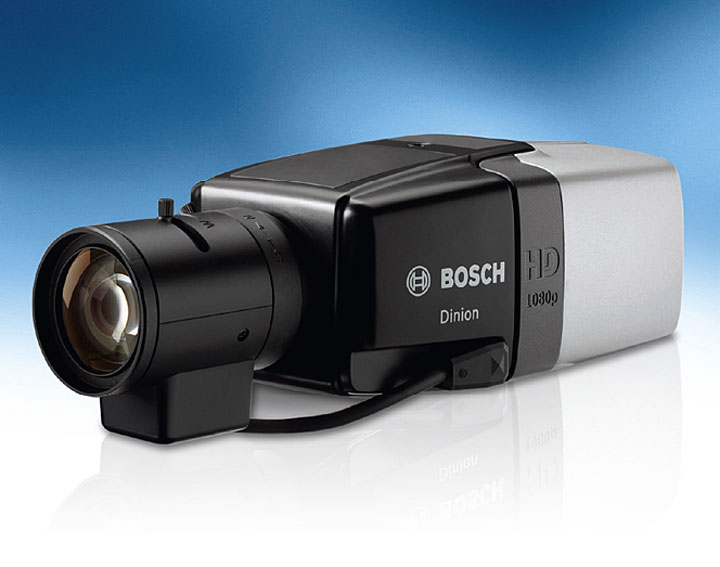 Fot. 4. Kamera IP Dinion hD 1080p dzień/noc to nowość w ofercie produktów rozdzielczości hD. wysokiej jakości kamera osiąga najwyższą w swojej klasie wydajność. Gwarantuje obraz w rozdzielczości Full hD, doskonałą pracą w warunkach słabego oświetlenia oraz bardzo dobrą reprodukcję kolorów.