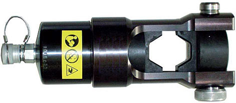 Fot. 5. Narzędzia hydrauliczne do zaciskania końcówek