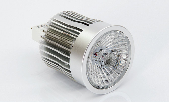 nowoczesne lampy led wplyw nowych technologii na ich jakosc i zywotnosc8 Fot. PIXABAY.COM