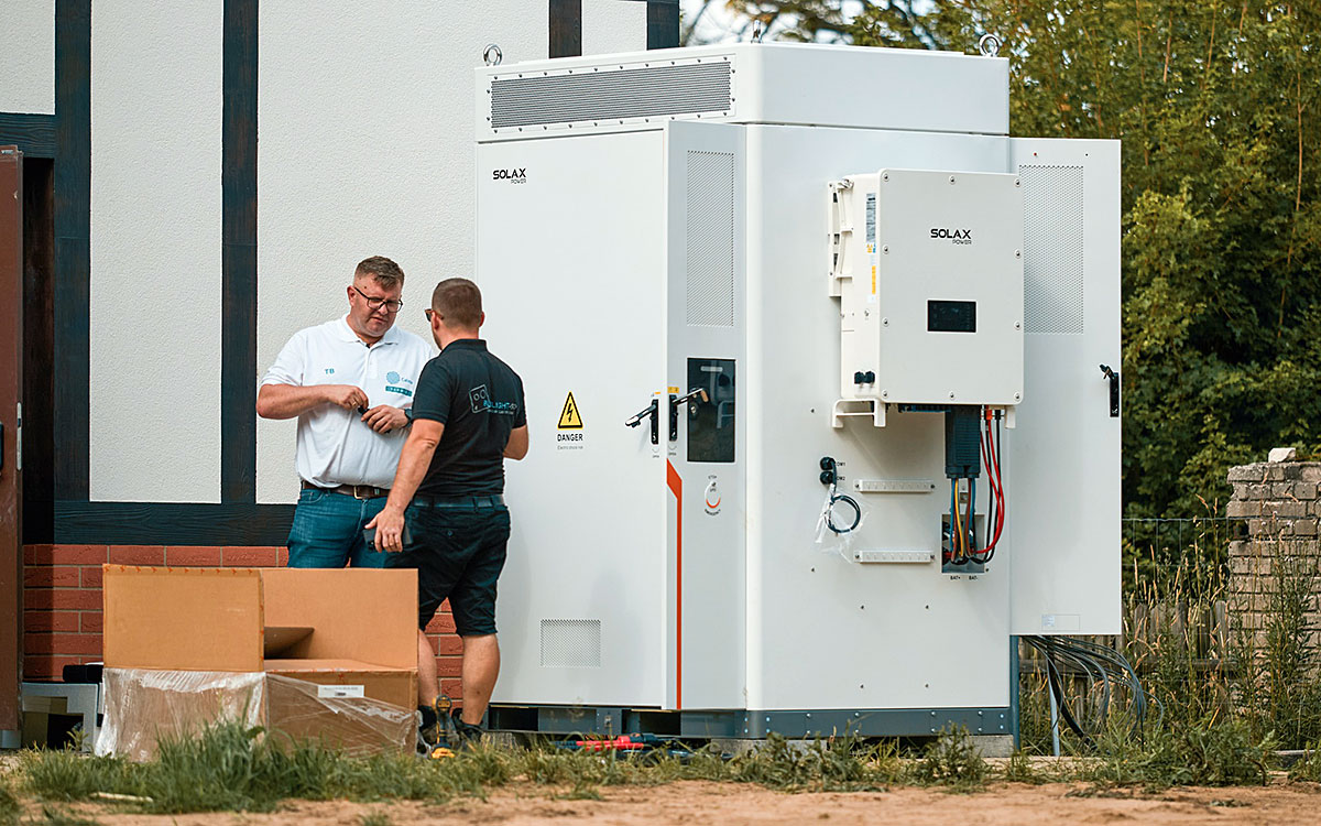 Magazyny energii SolaX dla instalatorów – oferta B2B Calma